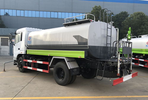 國六東風(fēng)D3新款灑水車產(chǎn)品詳情 高效環(huán)保的常規(guī)灑水車及汽車物流方案