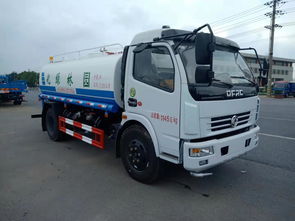 東風(fēng)D7多利卡灑水車 9噸灑水車價格、圖片參數(shù)配置與程力廠家產(chǎn)品介紹